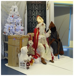 Et si Saint Nicolas et le Père Fouettard venaient dans notre école.... CHUT! @maitresse Lô