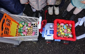 La chasse aux oeufs est ouverte à la maternelle@Lô